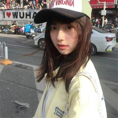 怪诞女孩
